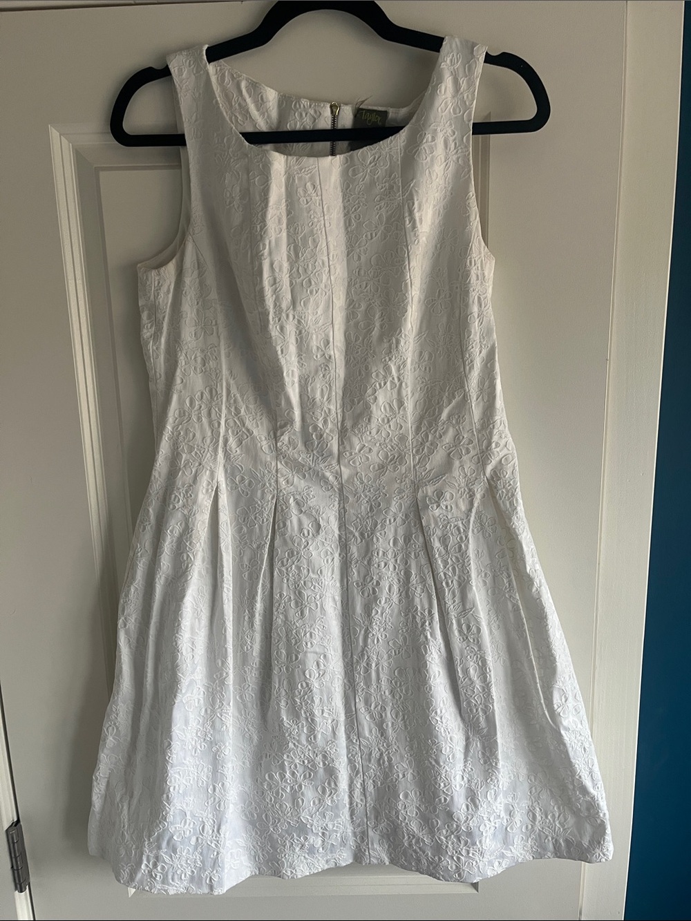 Taylor White Sleeveless Embroidered Midi Dress